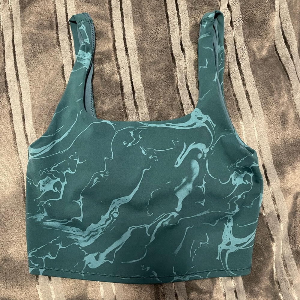 cropped workout tank top